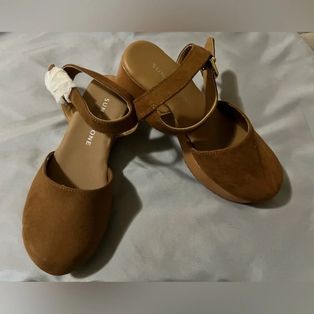 Sun + Stone Brown Shoes - Picture 1 of 2